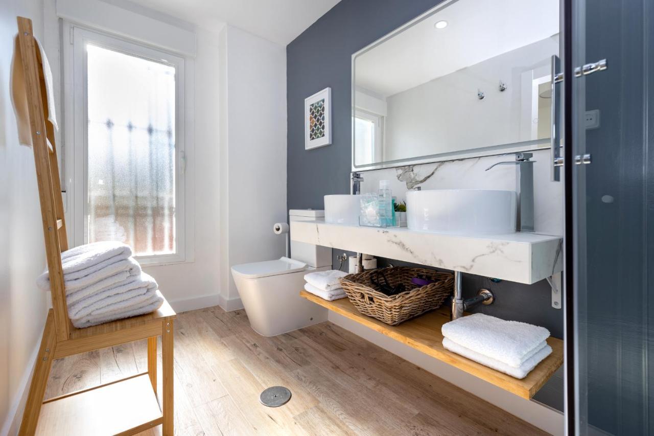Living Albayzin. Parking & Wifi Apartment Granada Ngoại thất bức ảnh